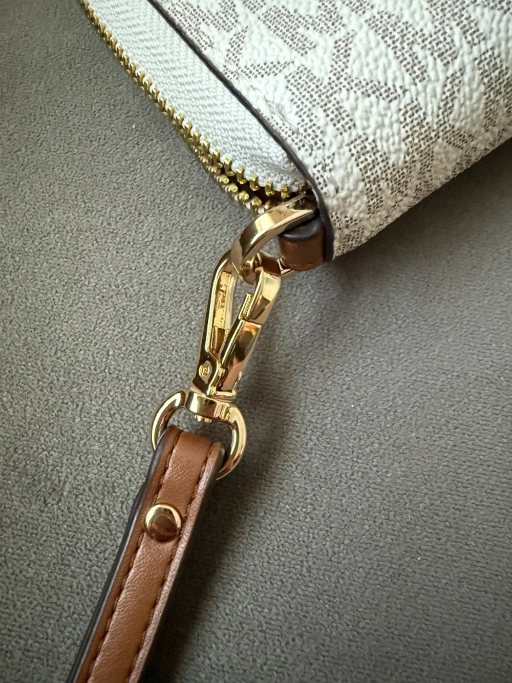 Michael Kors authentic michael
